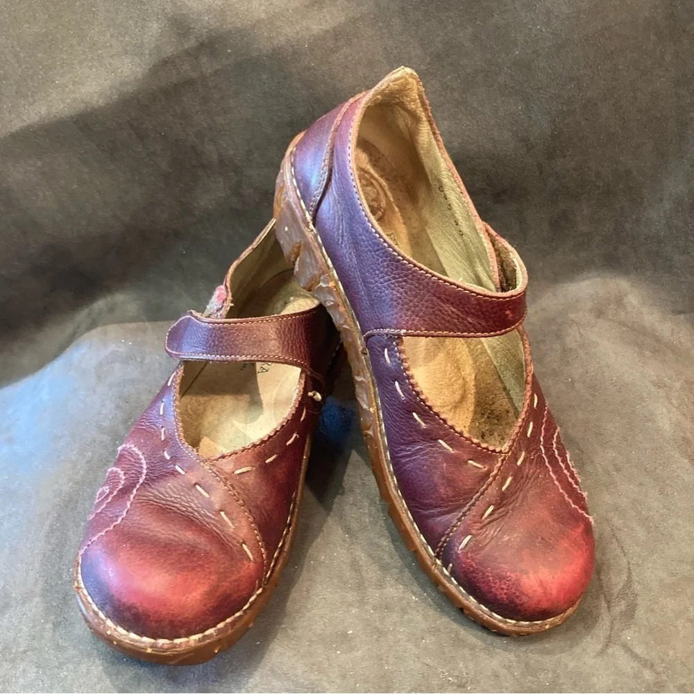 EL NATURALISTA Sz 40 Yggdrasil Leather Velcro Closure Rubber Sole Shoes